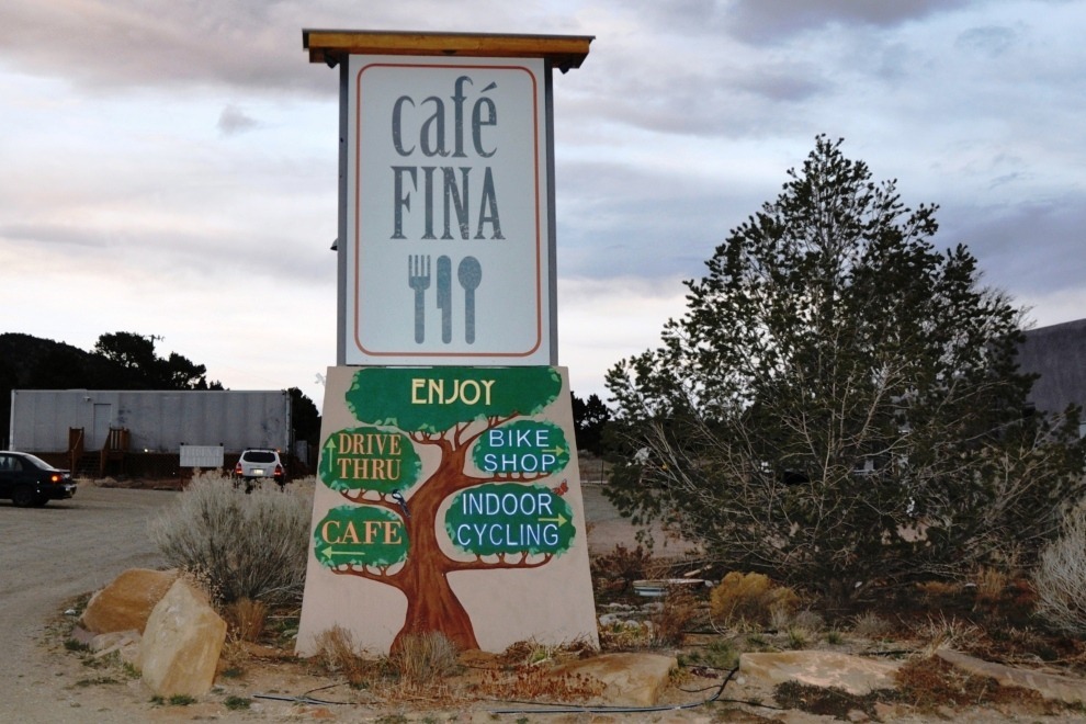 Sign--photo-Steve-Collins_54_990x660